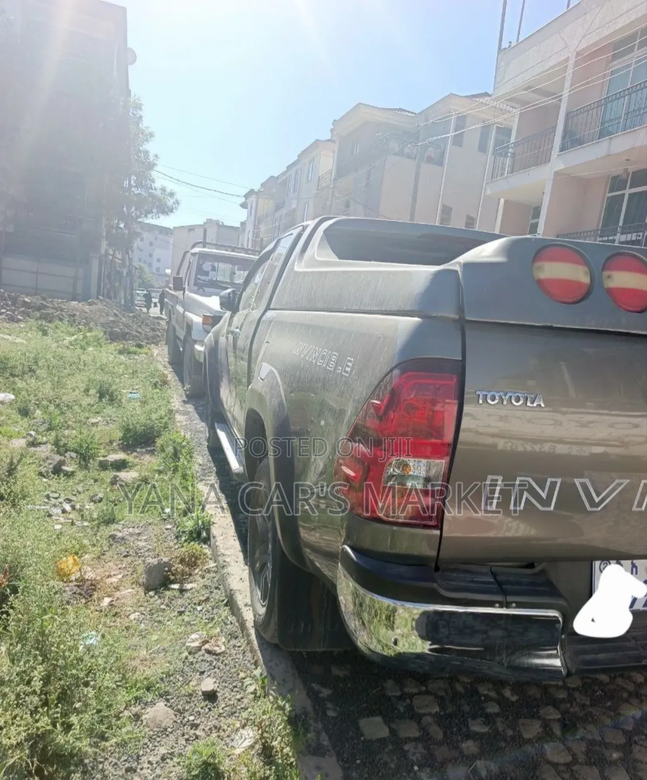 Toyota Hilux 2021 Gray
