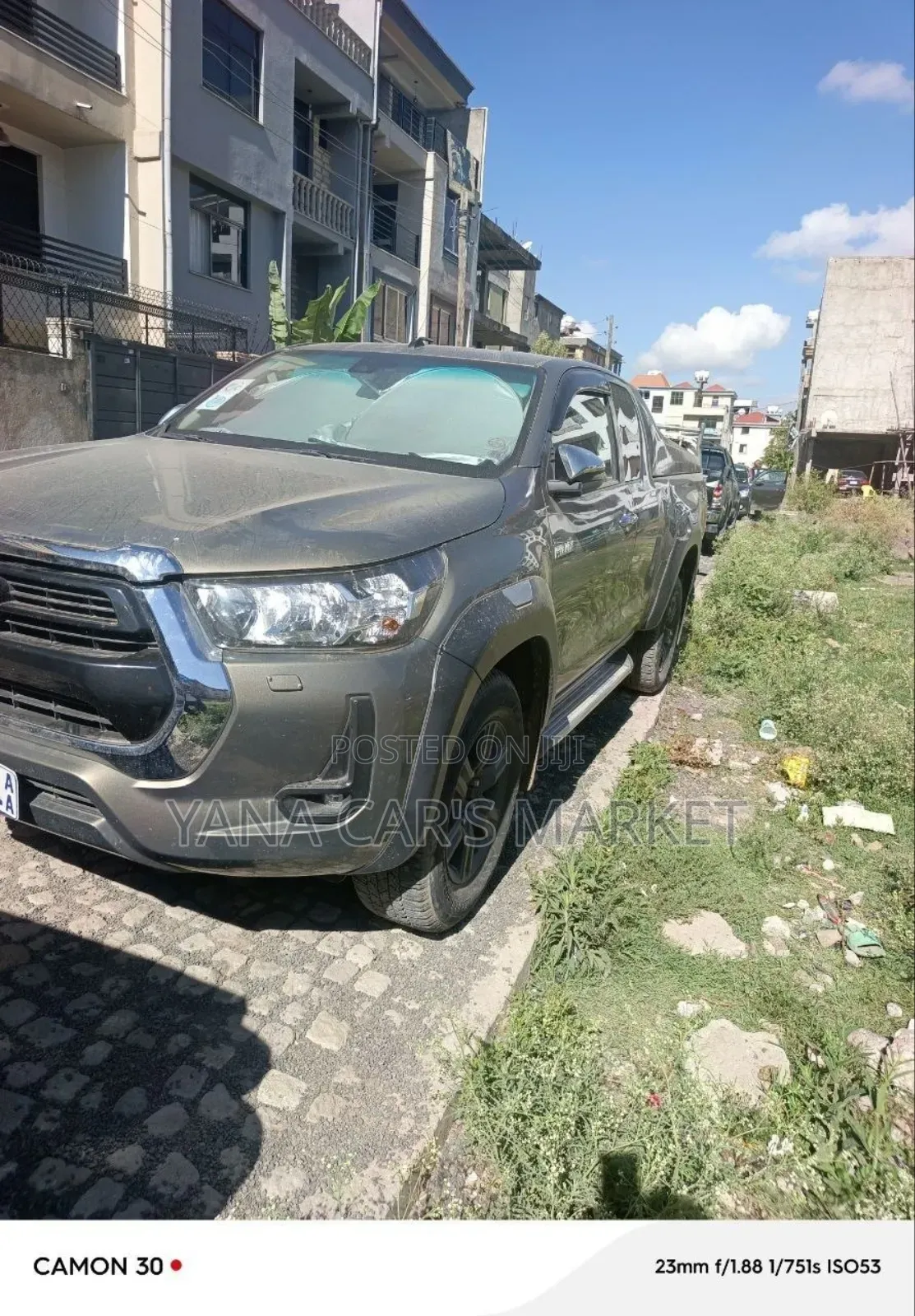 Toyota Hilux 2021 Gray