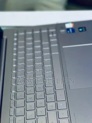 New Laptop HP Pavilion 14 16GB Intel Core i7 SSD 1T