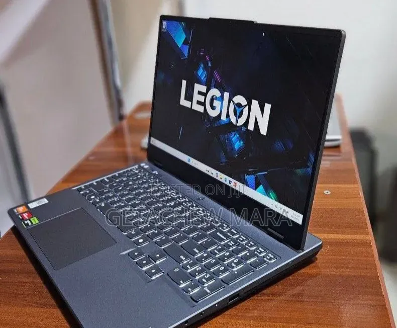 New Laptop Lenovo Legion 5 16GB AMD Ryzen 7 SSD 512GB