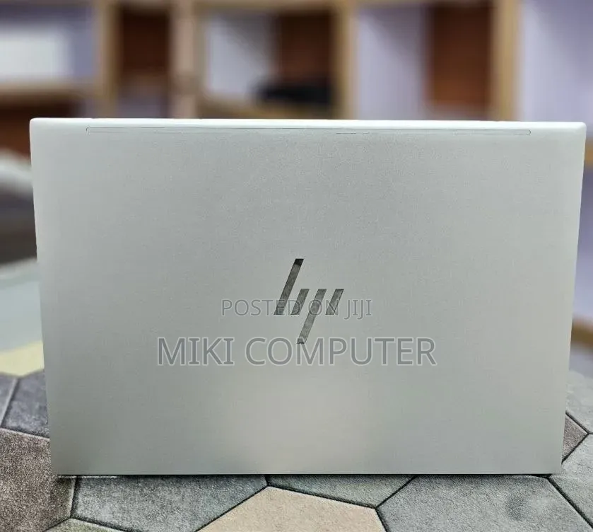 New Laptop HP EliteBook 840 G9 16GB Intel Core i7 SSD 512GB