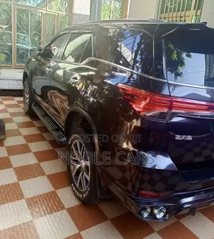 Toyota Fortuner 2018 Brown