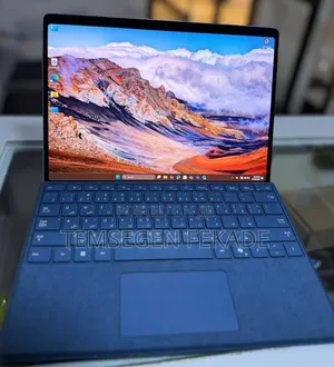 New Microsoft Surface Pro 11th Edition, a Copilot+ PC 16GB SSD 512GB