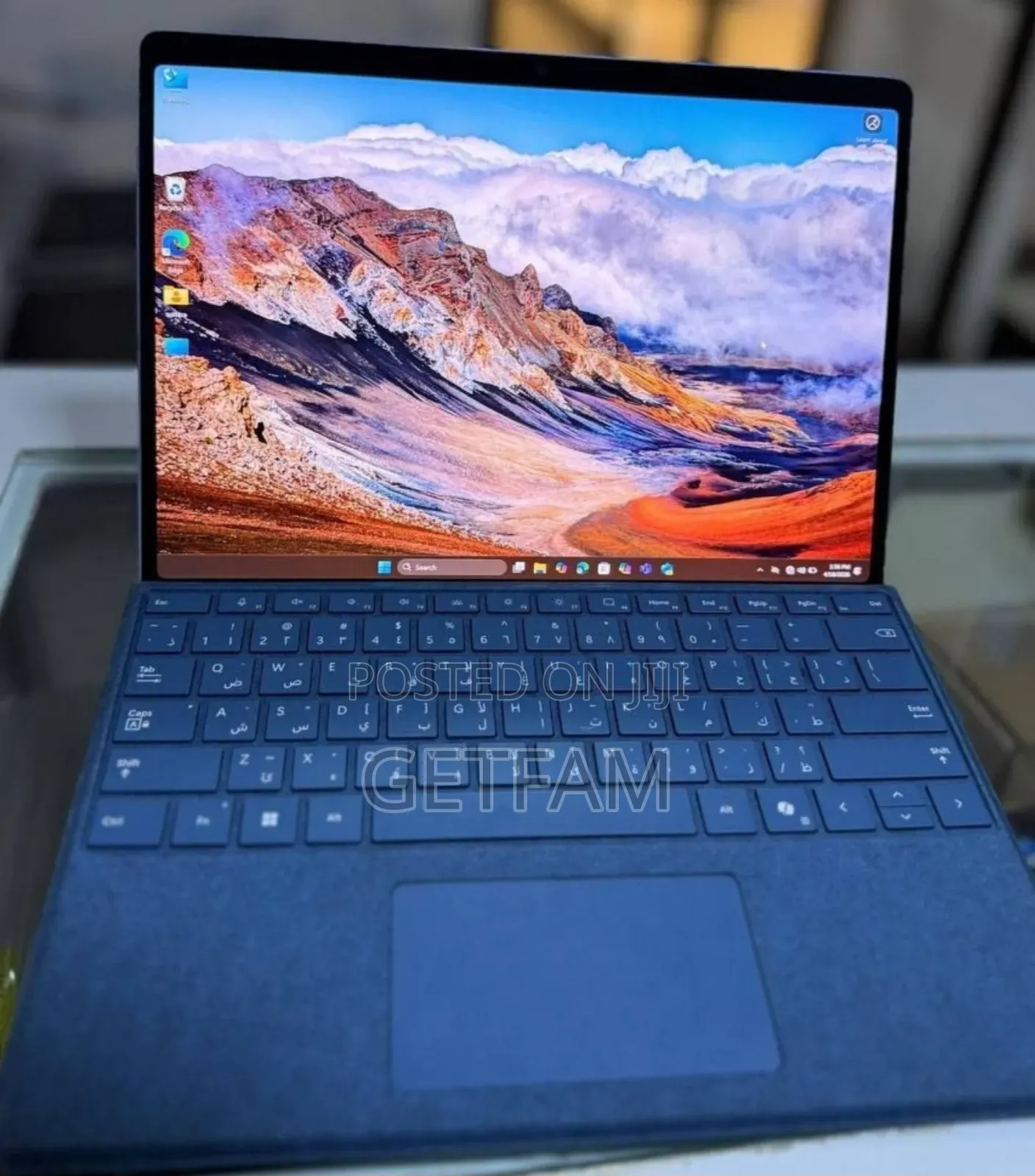 New Laptop Microsoft Surface 16GB Intel Core i7 SSD 512GB