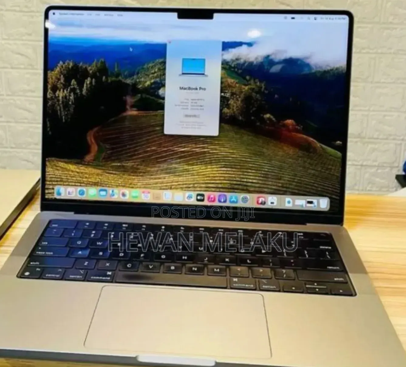 New Laptop Apple MacBook Pro M1 32GB Apple M1 Pro SSD 512GB