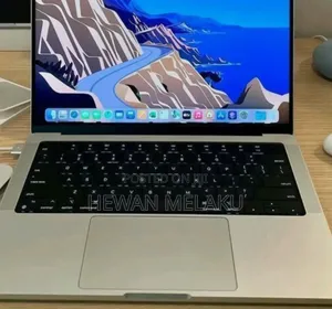New Laptop Apple MacBook Pro M1 32GB Apple M1 Pro SSD 512GB