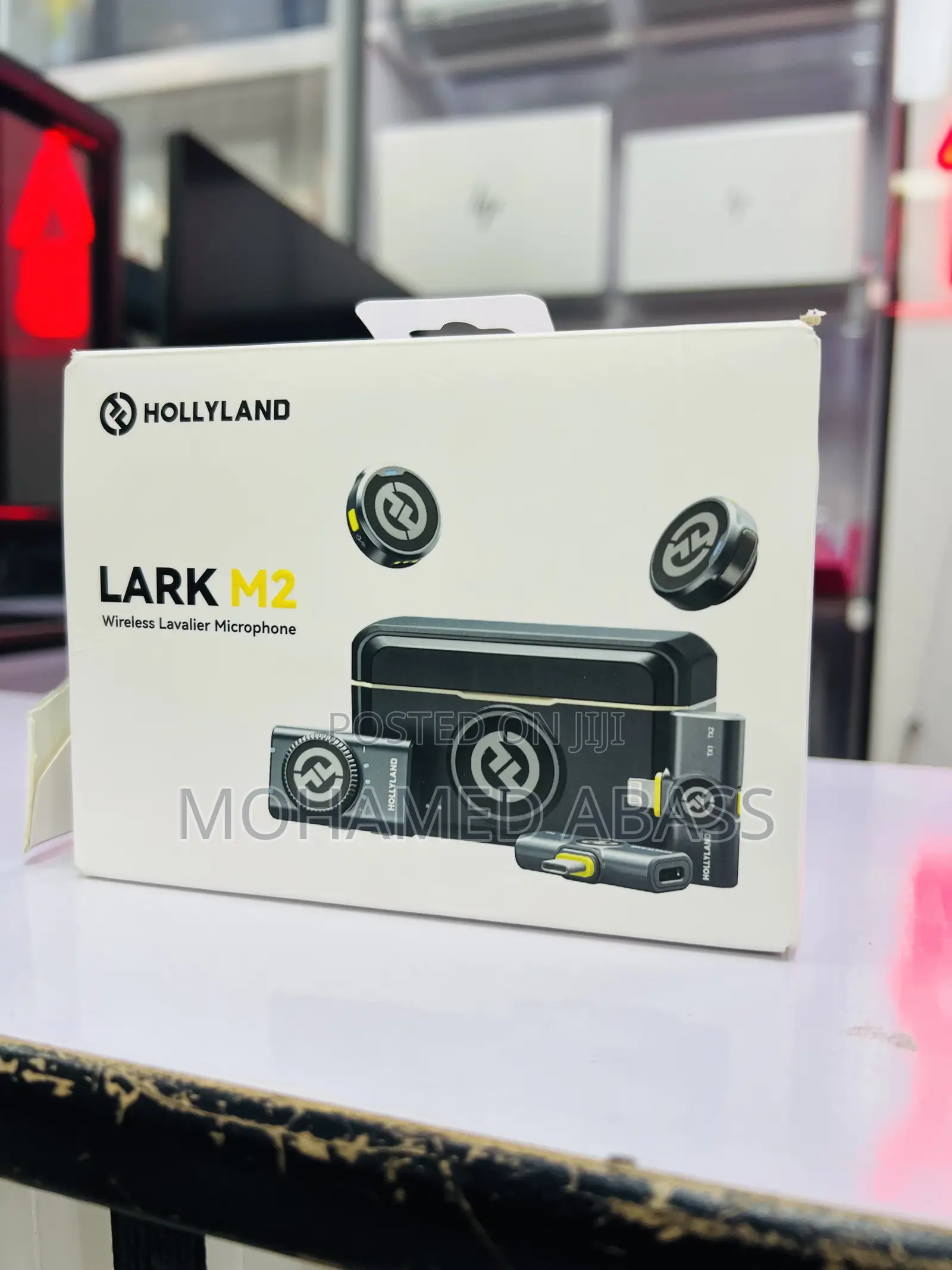 Hollyland Lark M2 Wireless Lavalier Microphone