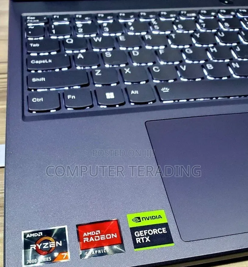 New Laptop Lenovo Legion 5 16GB AMD Ryzen 7 SSD 1T