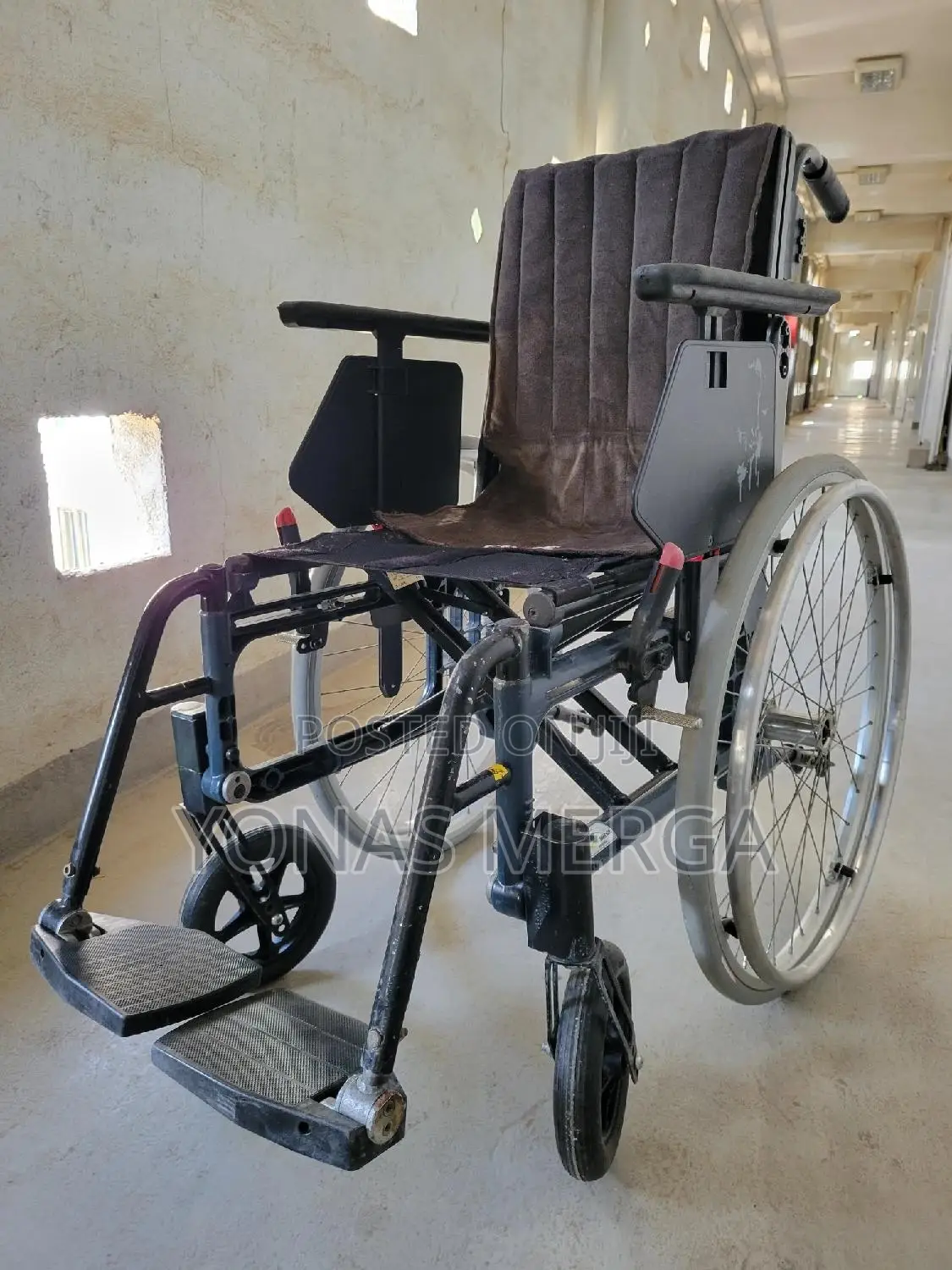 European Standard Used Wheelchair曲尺adv (Gt8000w) Wheel Chair