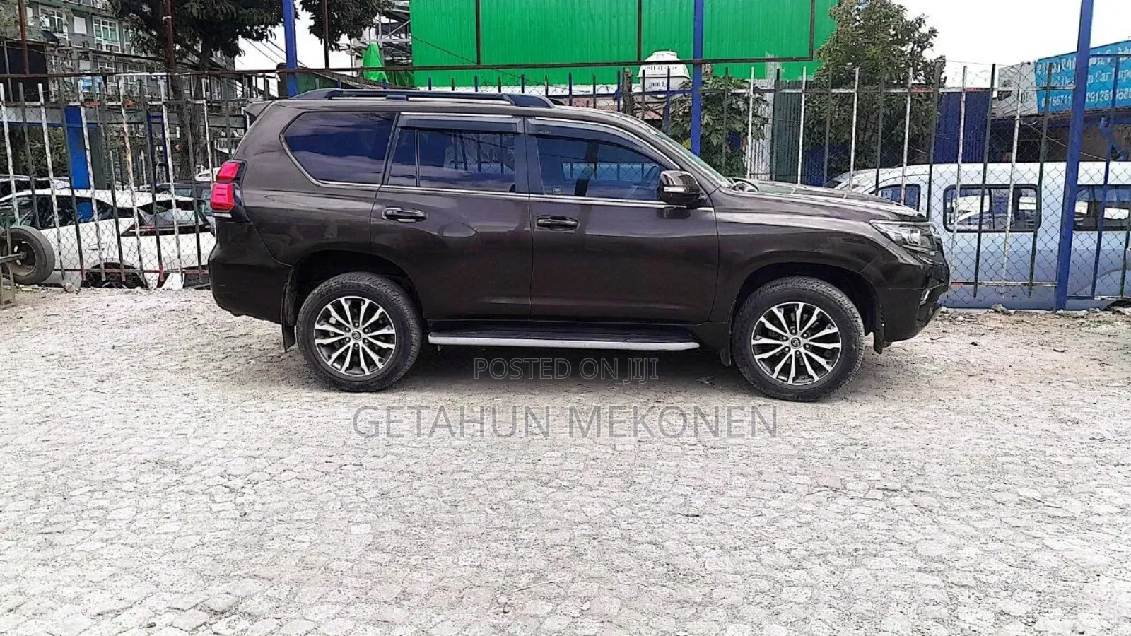Toyota Land Cruiser 2020 Burgundy