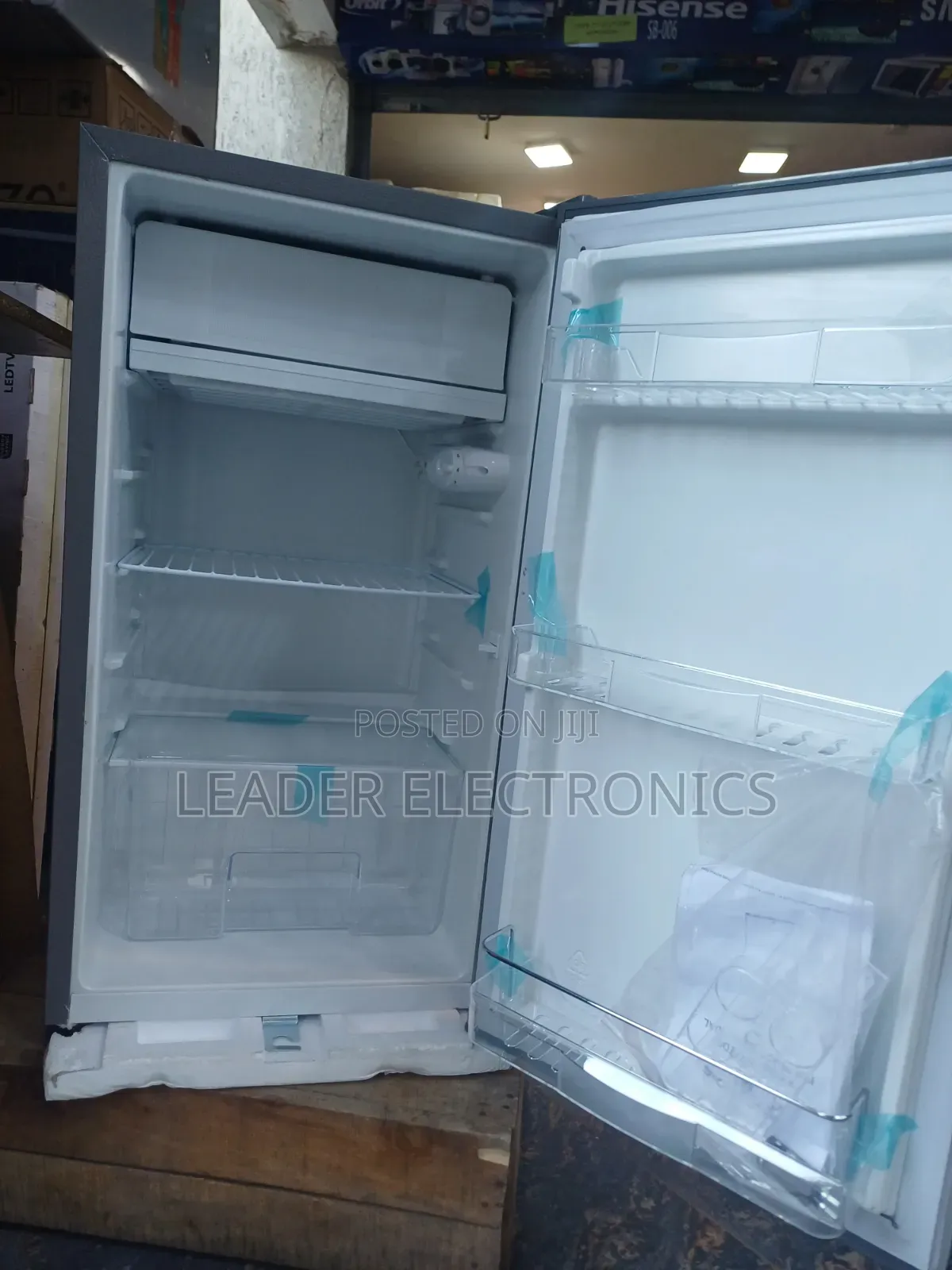 Boss Single Door Refrigerator – Model 180ss