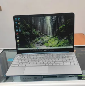New Laptop HP Stream Notebook 8GB AMD Ryzen 5 SSD 256GB