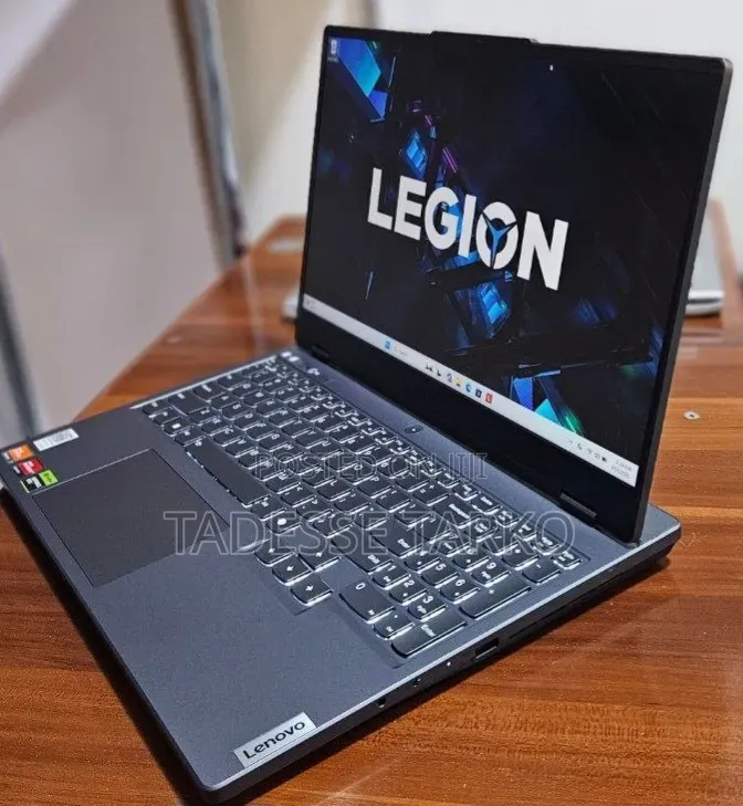 New Laptop Lenovo Legion 5 16GB AMD Ryzen 7 SSD 512GB