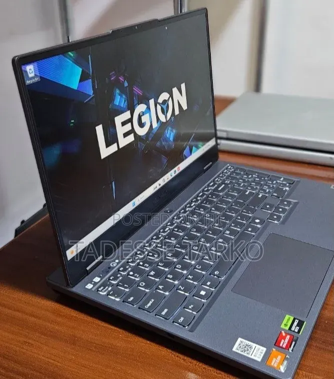 New Laptop Lenovo Legion 5 16GB AMD Ryzen 7 SSD 512GB