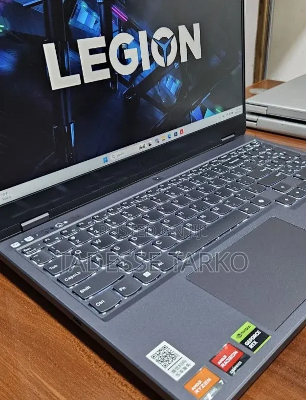 New Laptop Lenovo Legion 5 16GB AMD Ryzen 7 SSD 512GB