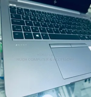 New Laptop HP ZBook Studio 16GB Intel Core i5 SSD 512GB