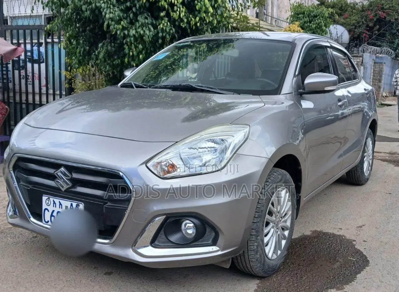 Suzuki Dzire 2022 Silver
