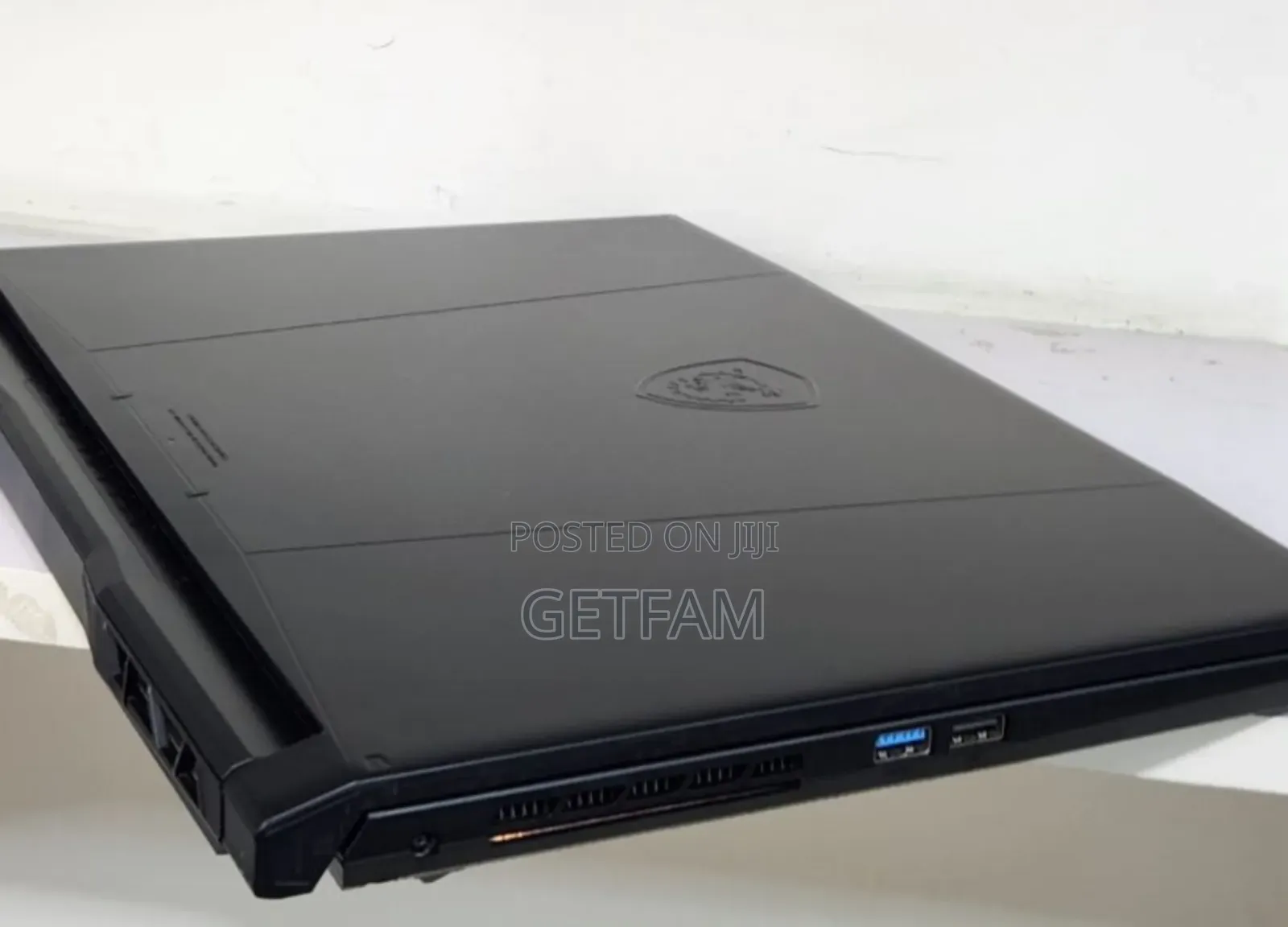 New Laptop MSI Katana 15 16GB Intel Core i7 SSD 1T