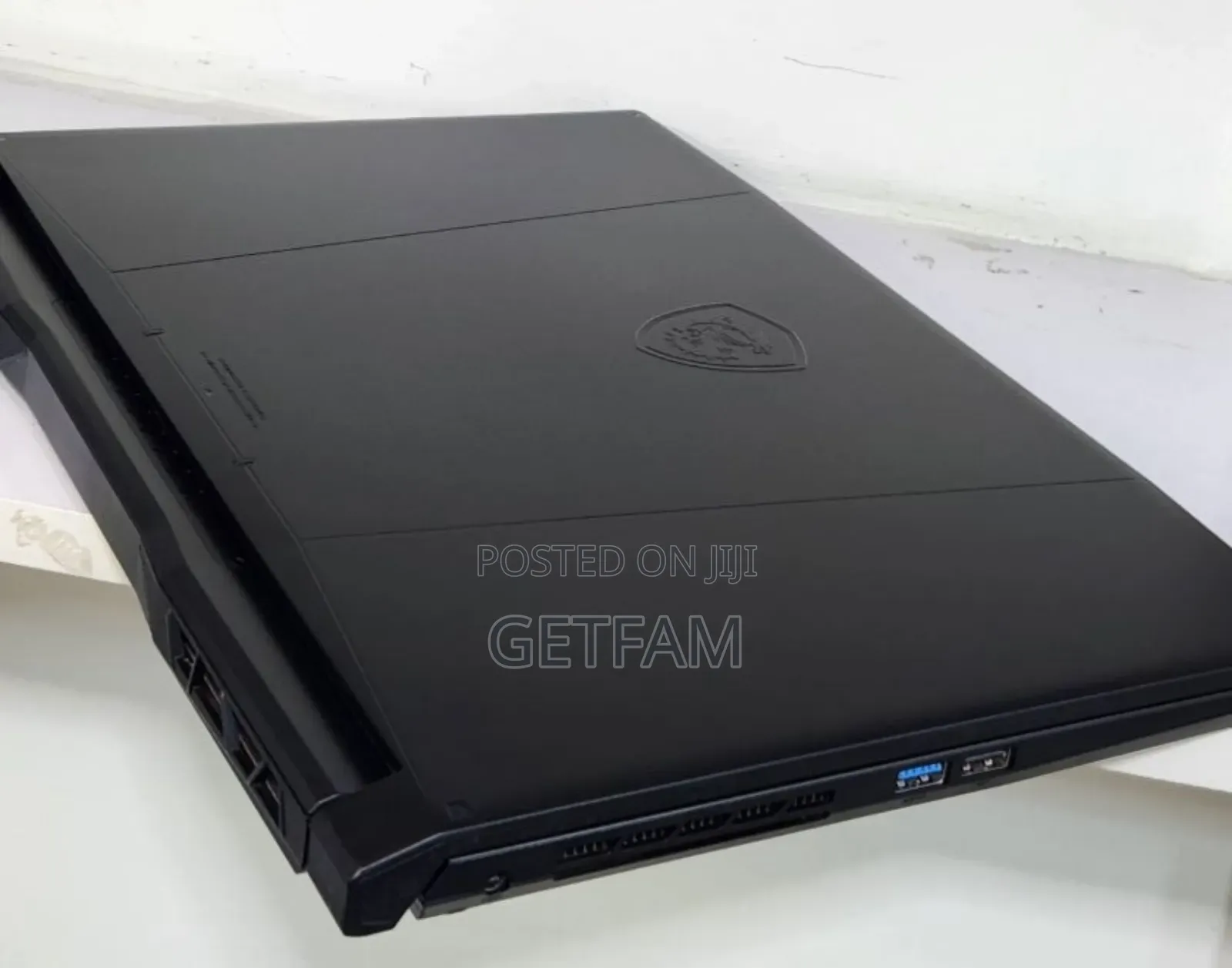 New Laptop MSI Katana 15 16GB Intel Core i7 SSD 1T