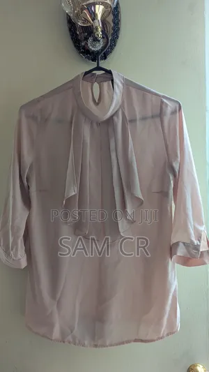 Elegant Pink Blouse – Size S (36) – Office Casual Wear