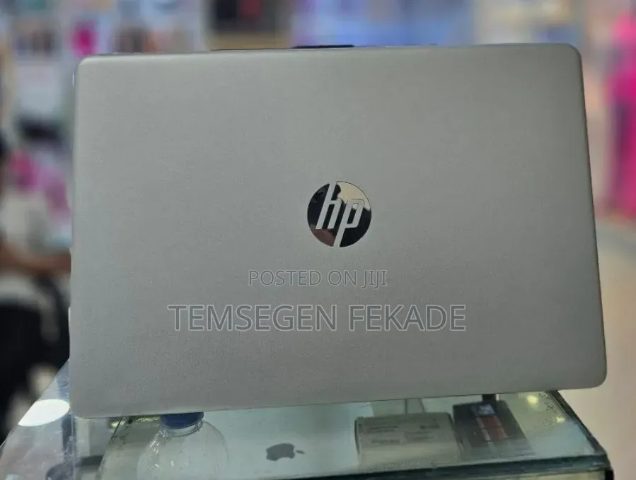 New Laptop HP Stream Notebook 8GB Intel Core i7 SSD 512GB