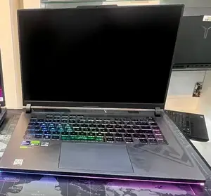 New Laptop Asus ROG Strix G15 16GB Intel Core i9 SSD 1T