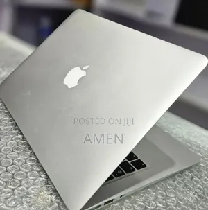 New Laptop Apple MacBook 2014 8GB Intel Core i7 SSD 512GB