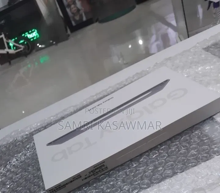 New Samsung Galaxy Tab S10 FE 128 GB Gray
