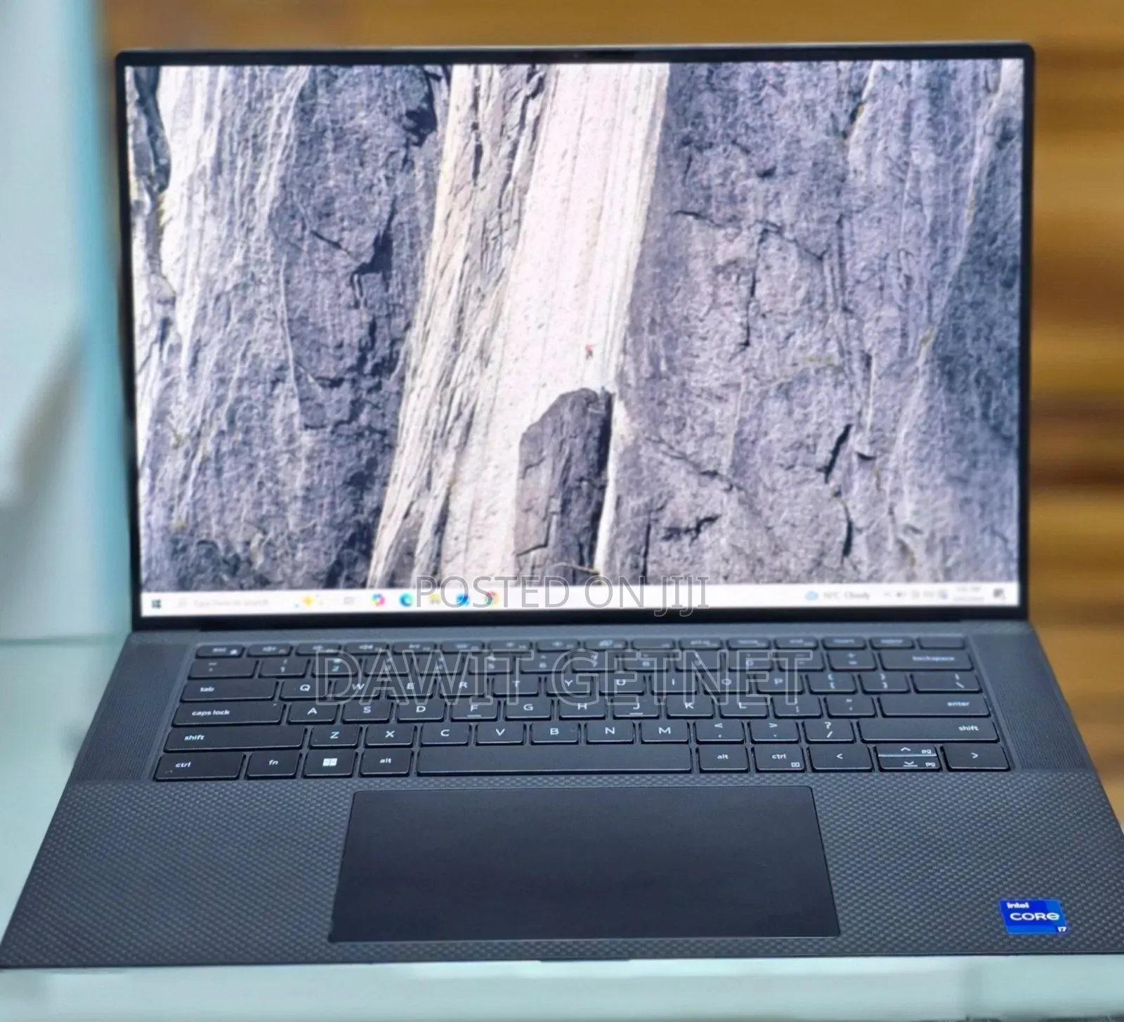 New Laptop Dell XPS 15 16GB Intel Core i7 SSD 1T