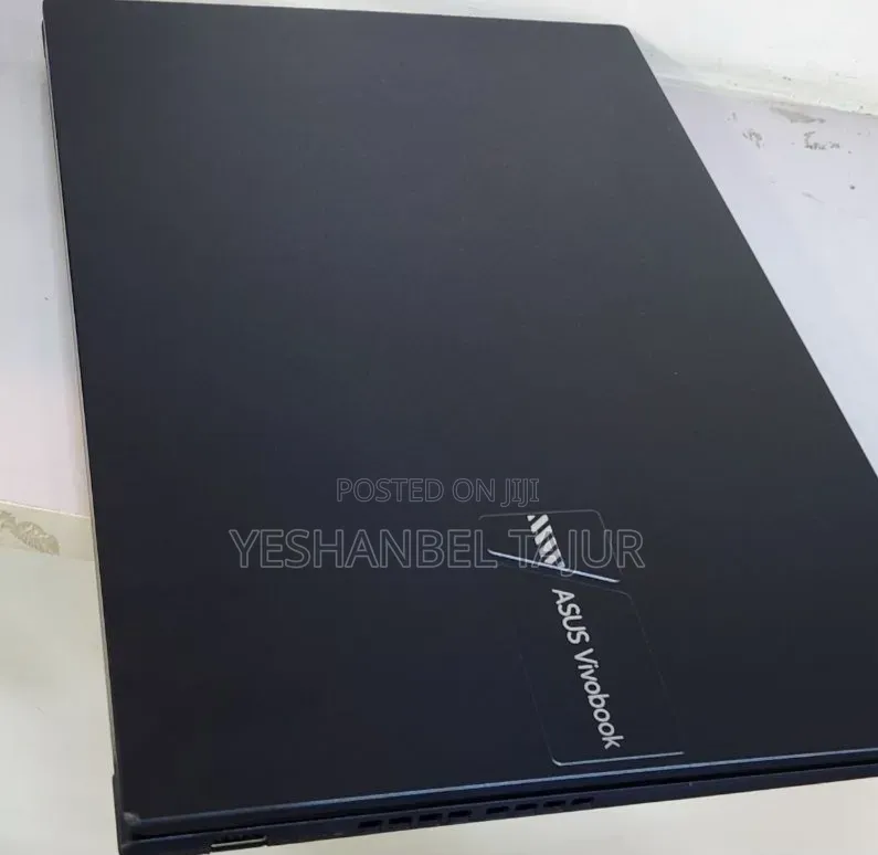 New Laptop Asus VivoBook 15 X505BA 16GB Intel Core i9 SSD 1T
