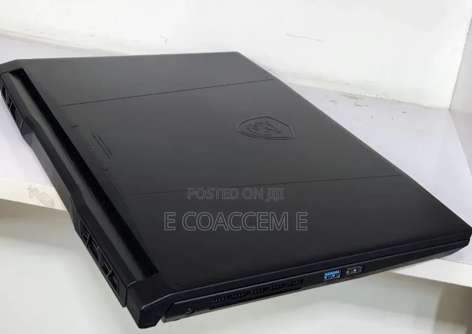 New Laptop MSI 16GB Intel Core i7 SSD 512GB