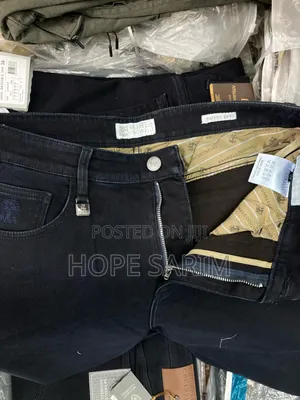 Brunello Cucinelli Men's Luxury Black Jeans