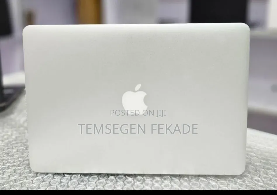 New Laptop Apple MacBook Air 2014 8GB Intel Core i7 SSD 512GB