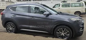 Hyundai Tucson 2018 White