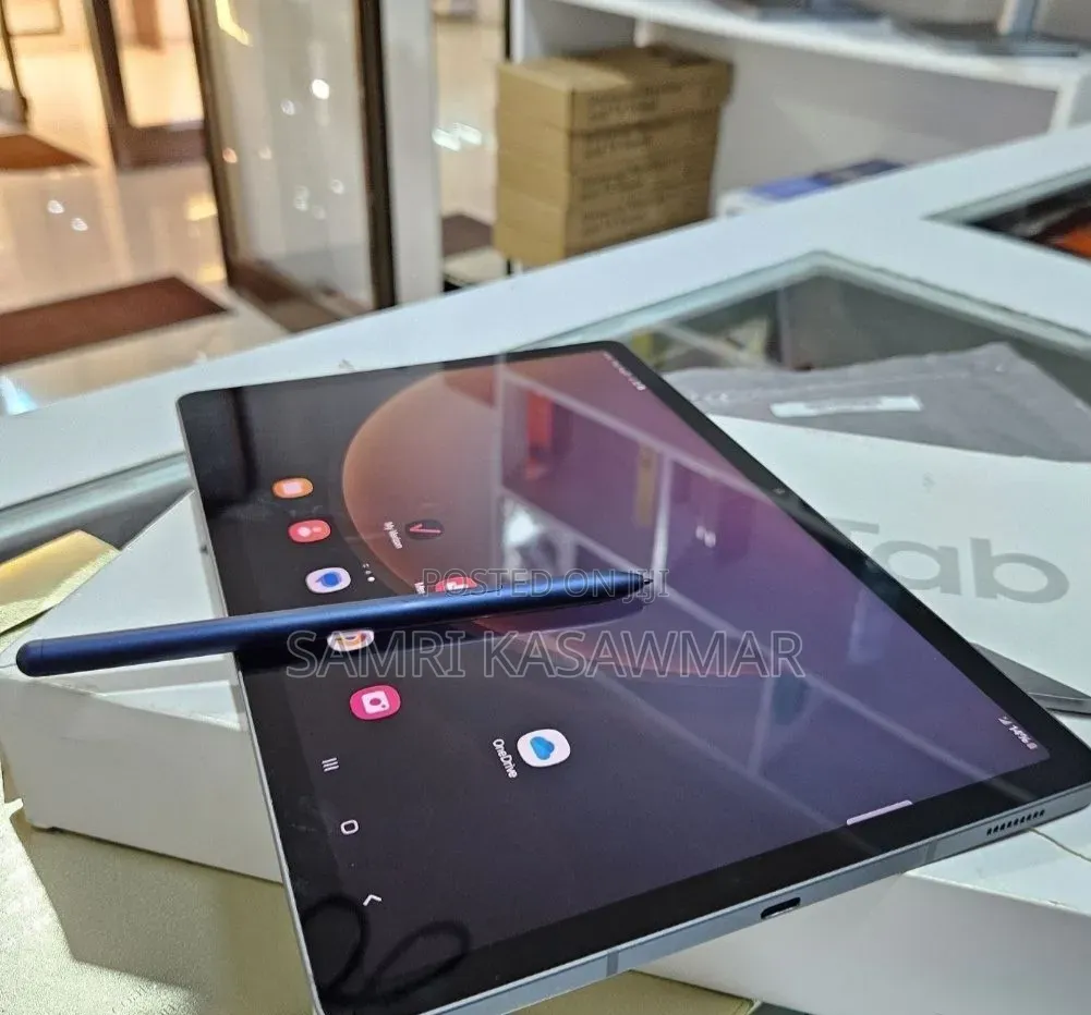 New Samsung Galaxy Tab S9 128 GB Blue