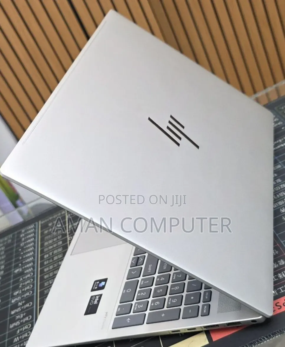 New Laptop HP Pavilion 15 16GB Intel Core Ultra 7 SSD 1T