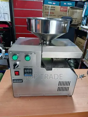 ዘይት መጭመቂያ Machine