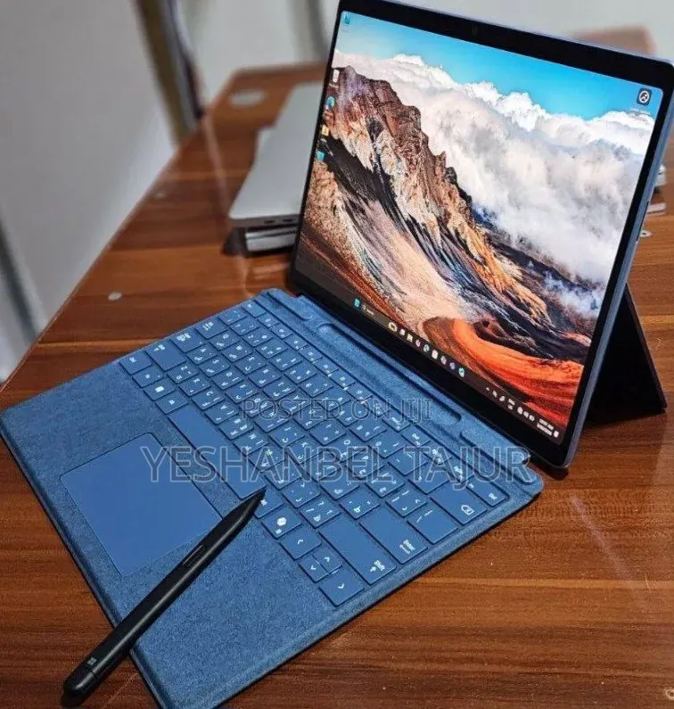New Laptop Microsoft Surface 16GB Intel Core i7 SSD 512GB