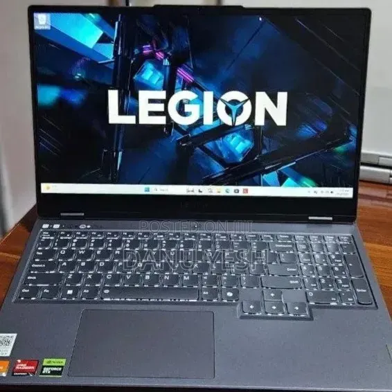 New Laptop Lenovo 16GB AMD Ryzen 7 SSD 512GB