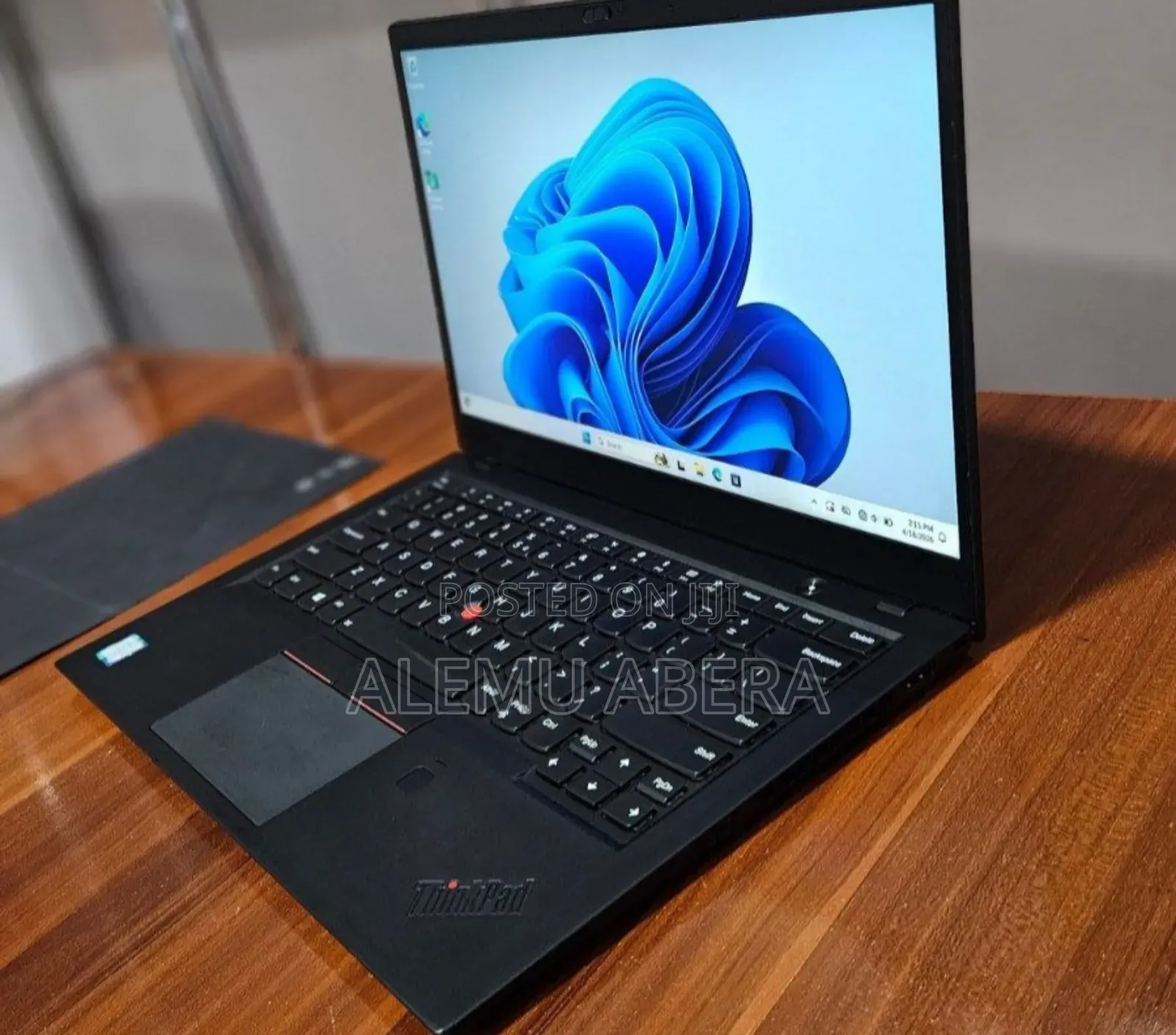 New Laptop Lenovo ThinkPad X1 Carbon 16GB Intel Core i7 SSD 512GB