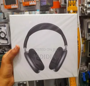 Apple Airpod Max Over Ear Headphones