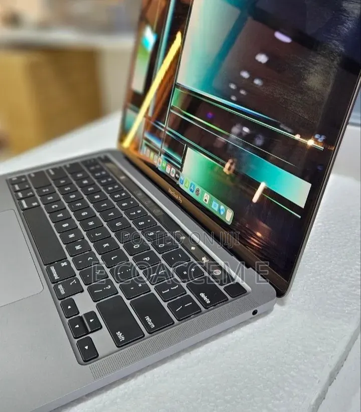 New Laptop Apple MacBook 8GB Apple M2 SSD 256GB
