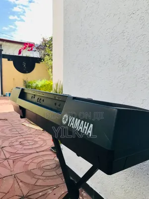 Yamaha PSR 550 Keyboard