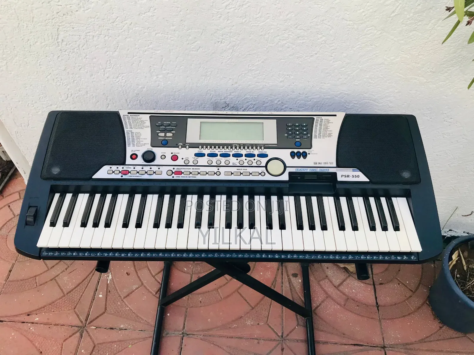 Yamaha PSR 550 Keyboard