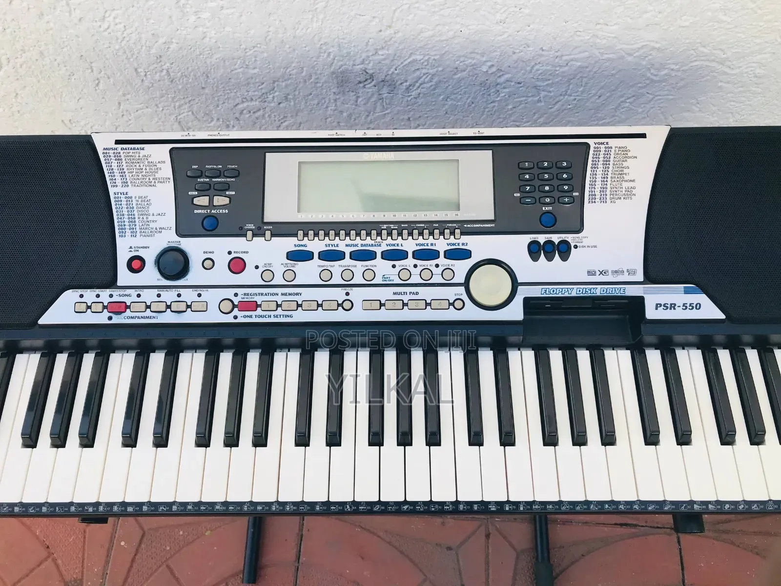 Yamaha PSR 550 Keyboard