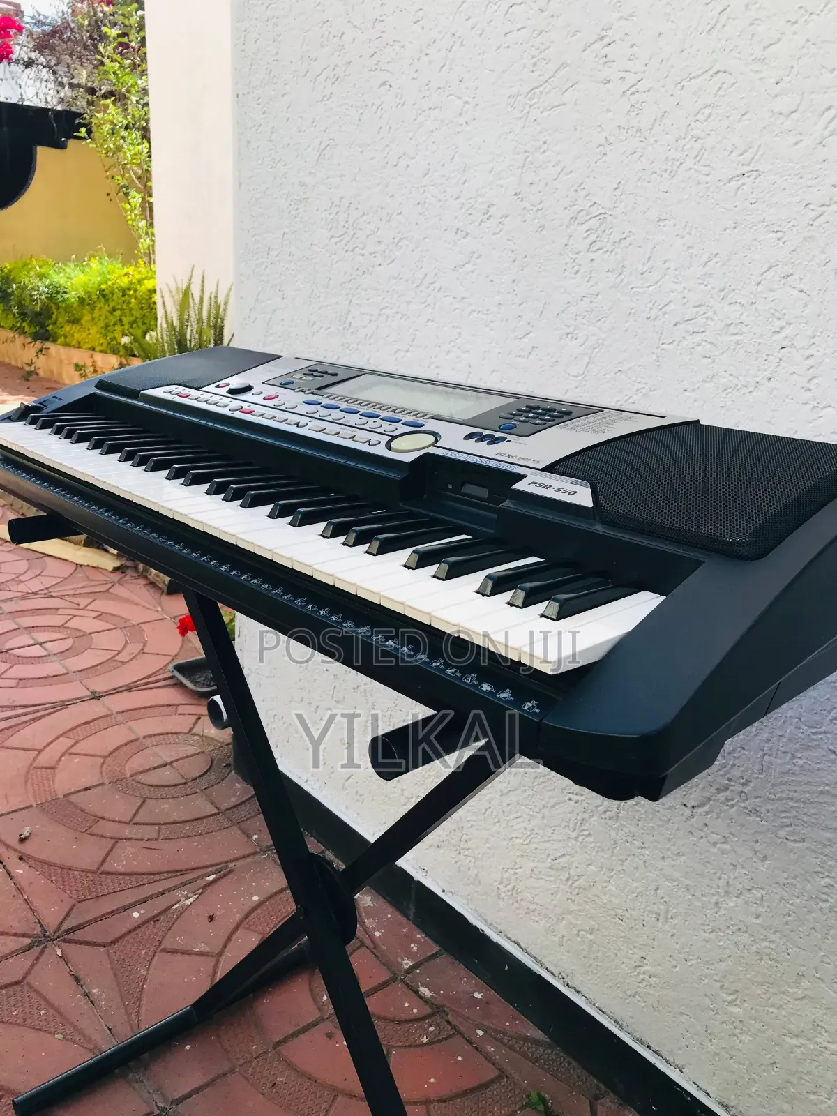 Yamaha PSR 550 Keyboard