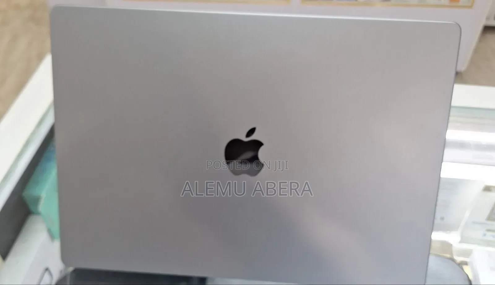 New Laptop Apple MacBook Pro M1 32GB Apple M1 Max SSD 1T