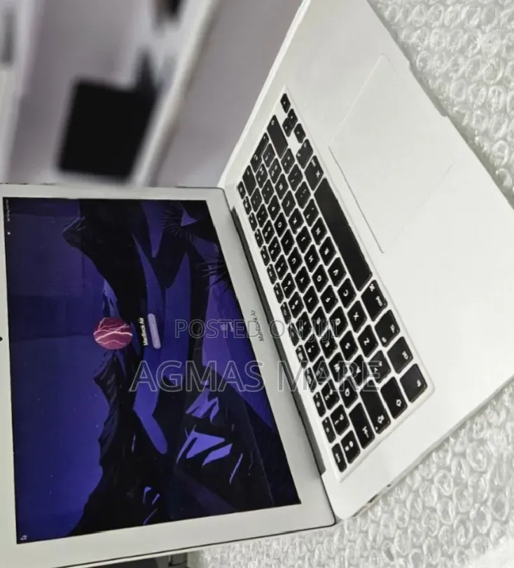 New Laptop Apple MacBook Air 2014 8GB Intel Core i7 SSD 512GB