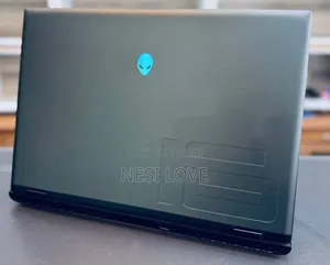 New Laptop Dell Allenware M15 R5 16GB Intel Core Ultra 9 SSD 1T