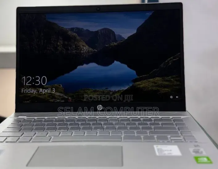 New Laptop HP Pavilion 15 8GB Intel Core i7 SSD 512GB